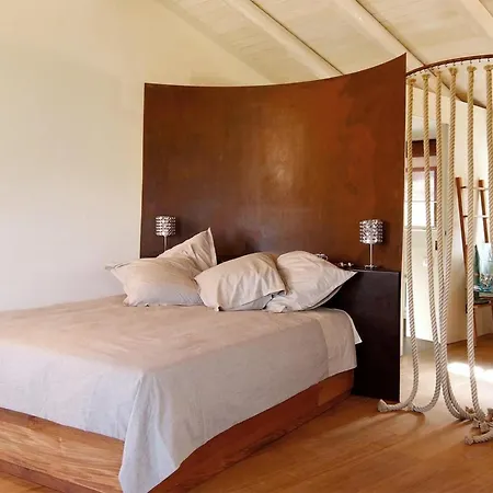 Σπίτι διακοπών 3 Bedroom Amazing In *